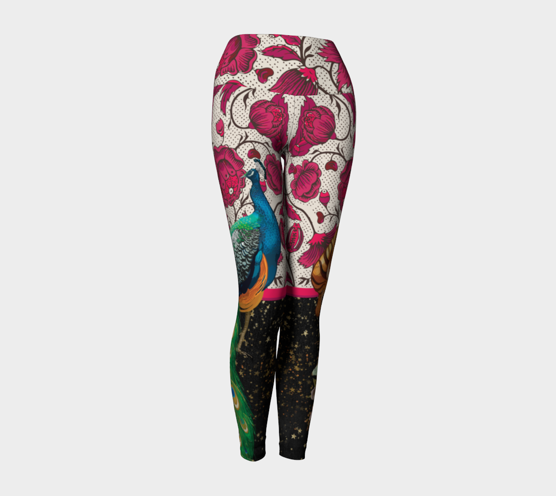 High waisted compression leggings Adorned with patterns inspired by high fashion, together with wild animals
