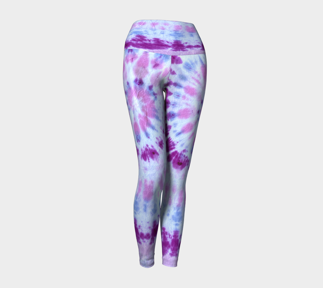 Beautiful starburst tie dye patterns in blues, pinks and purples on these compression leggings