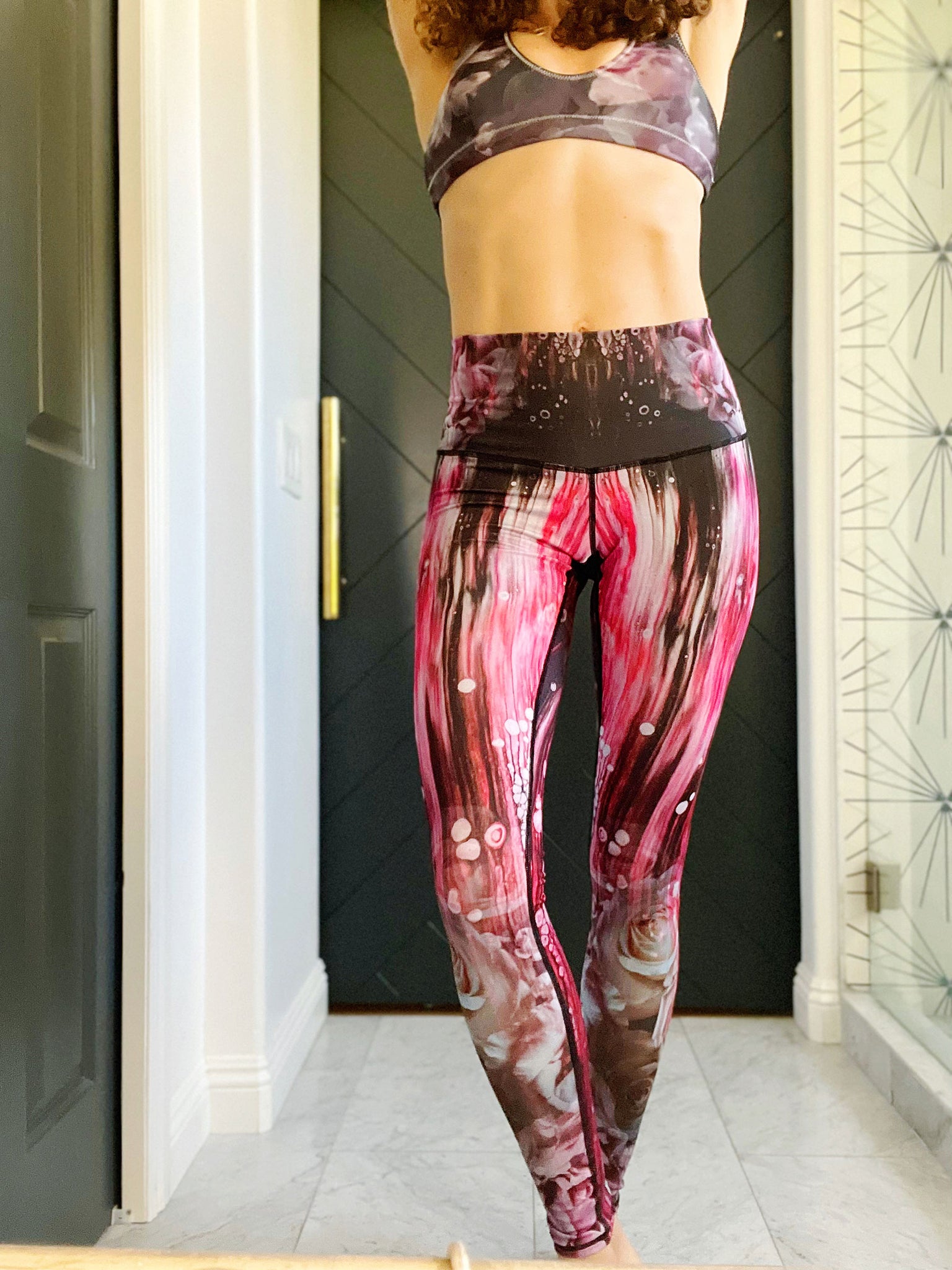 Eco Leggings in a punk pink print