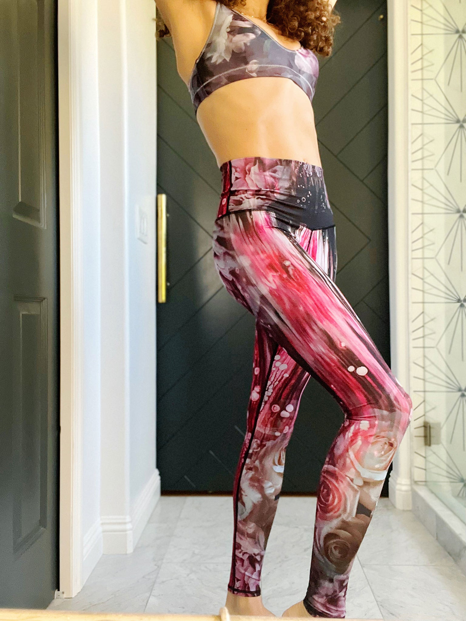 Eco Leggings in a punk pink print
